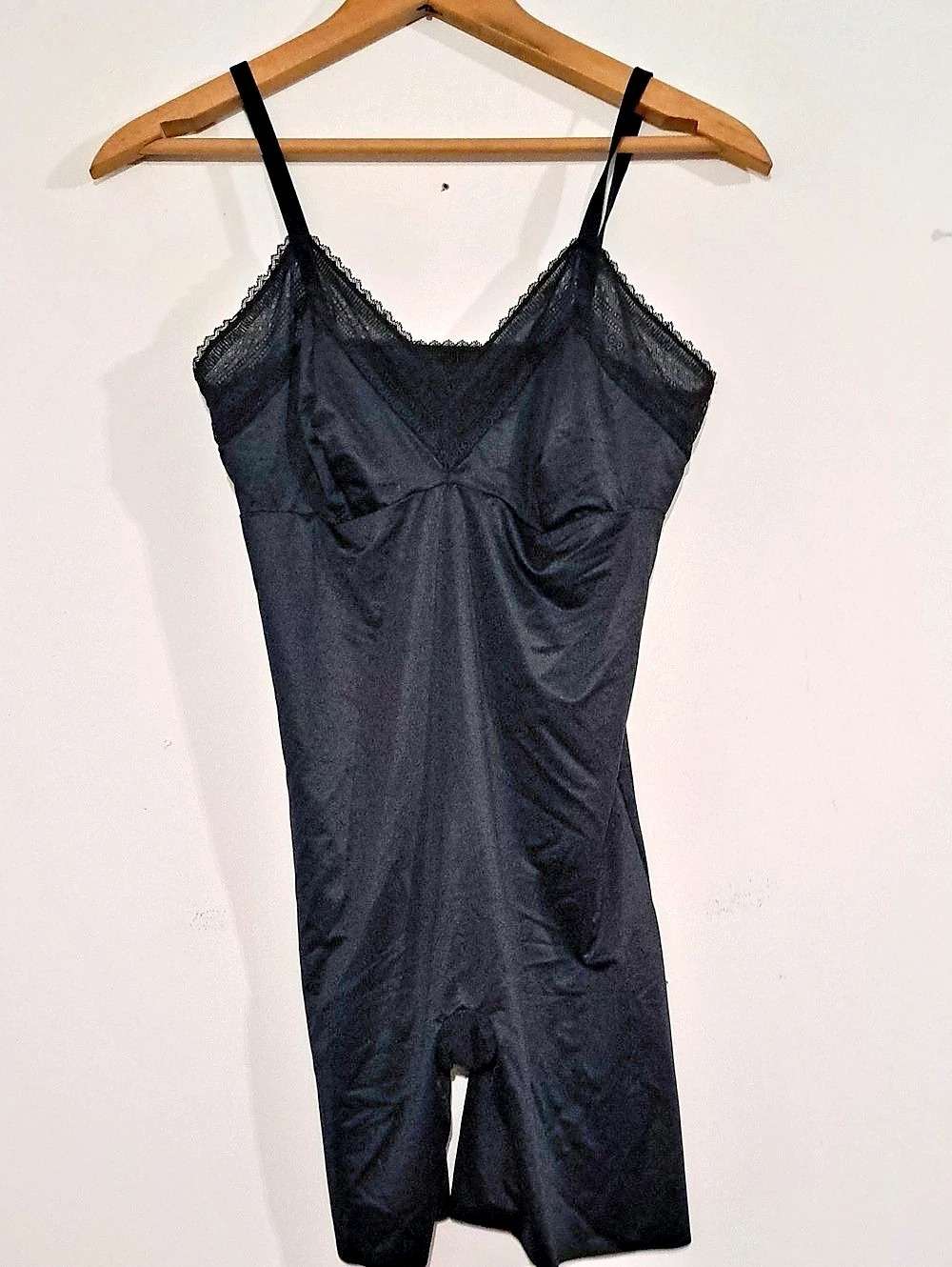 Assets Black Lace-Trim Shaping Bodysuit XL/1X Like New